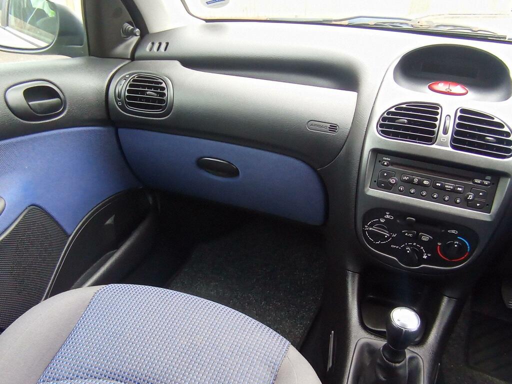 Peugeot 206 1.1 S Red #13
