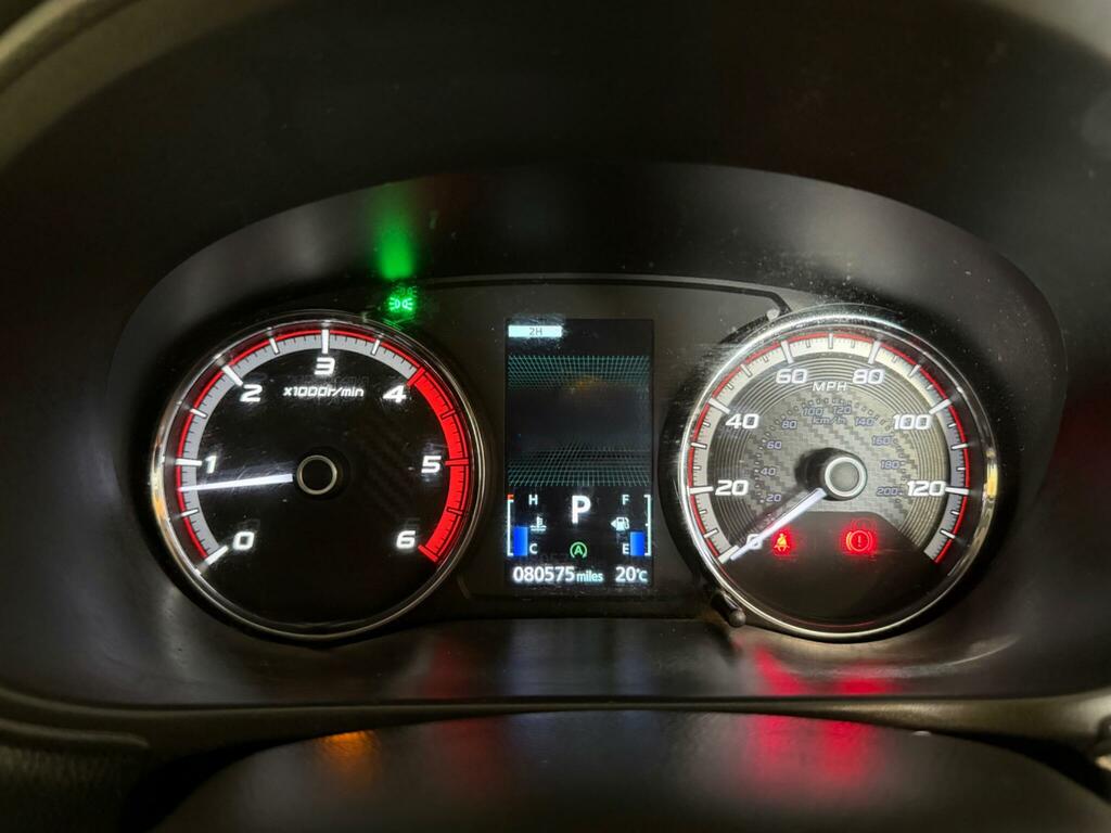 Mitsubishi L200 Black #21