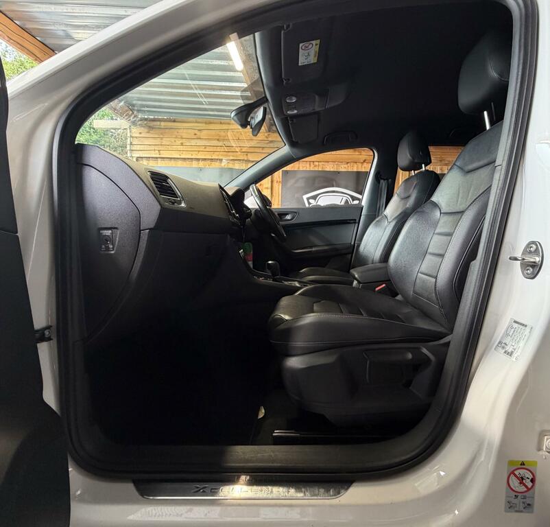 Seat Ateca 1.4 Ecotsi Se Dsg 148 Bhp Blue #36