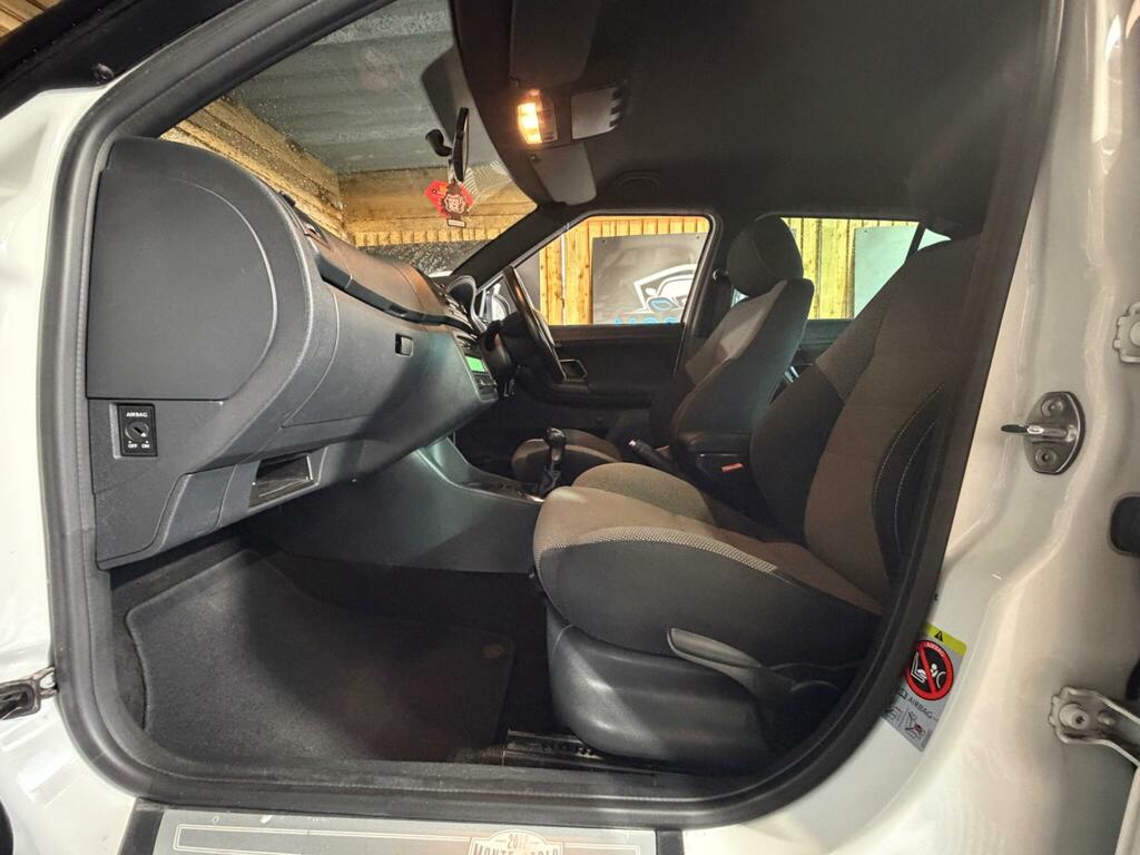 Skoda Fabia 1.4 Vrs Dsg Red #19
