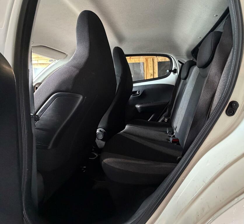 Citroen C1 Edition 3-Door White #19