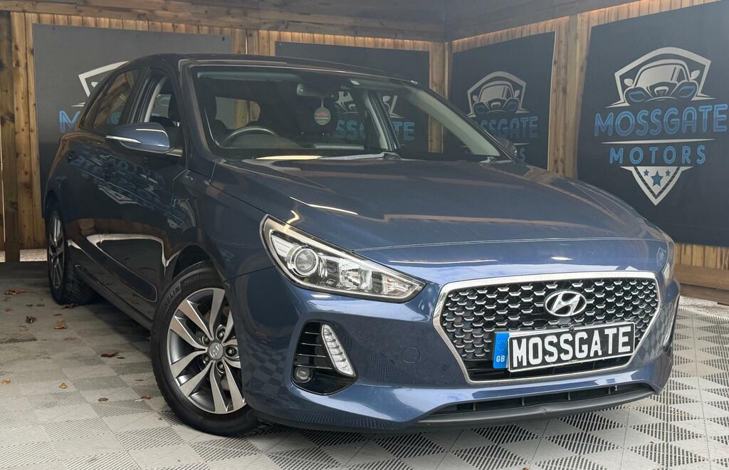 Hyundai I30 1.4 T-gdi Blue Drive Se Nav Dct Euro 6 Ss Blue