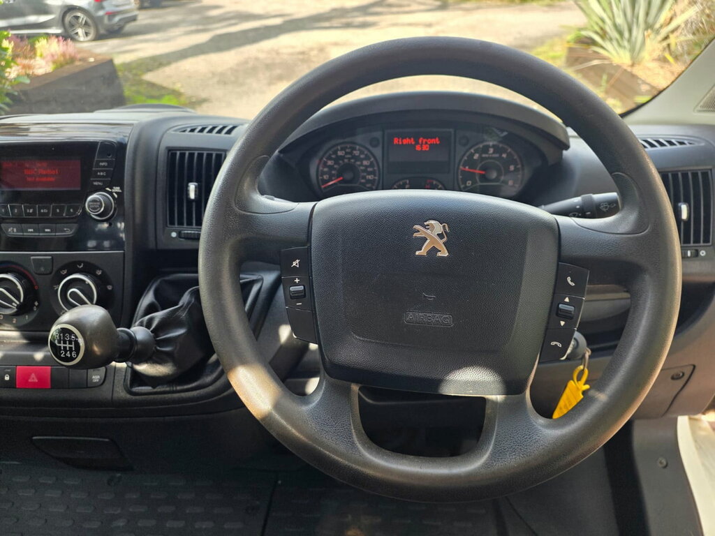 Peugeot Boxer 2L Null White #15