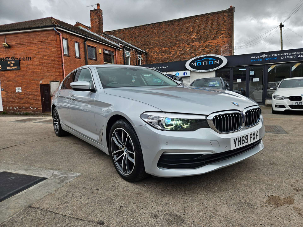 BMW 5 Series 530E Se YH69PXY Silver #2