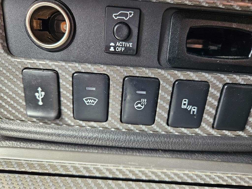 Mitsubishi Outlander Phev 4Hs Brown #17