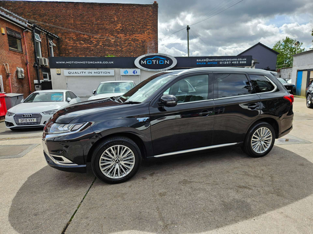 Mitsubishi Outlander Phev 4Hs Brown #7
