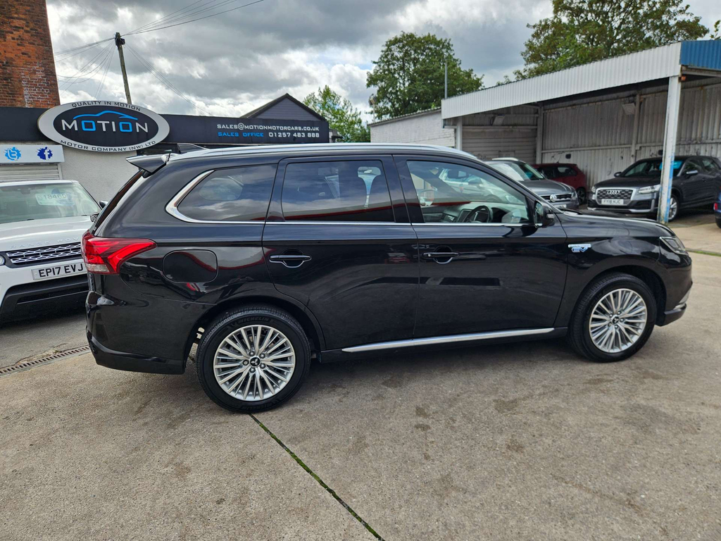 Mitsubishi Outlander Phev 4Hs Brown #27