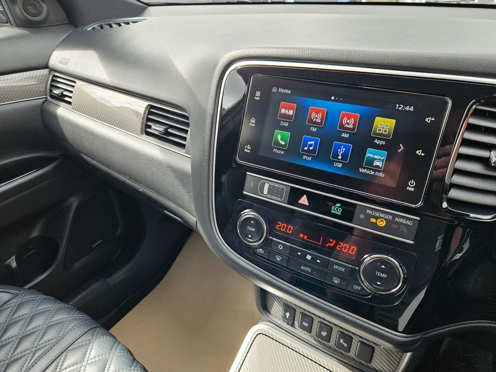 Mitsubishi Outlander Phev 4Hs Brown #12