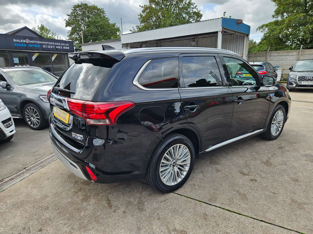 Mitsubishi Outlander Phev 4Hs Brown #26