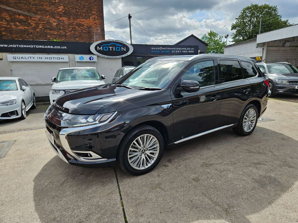 Mitsubishi Outlander 5H Phev Cvt 4Wd Black