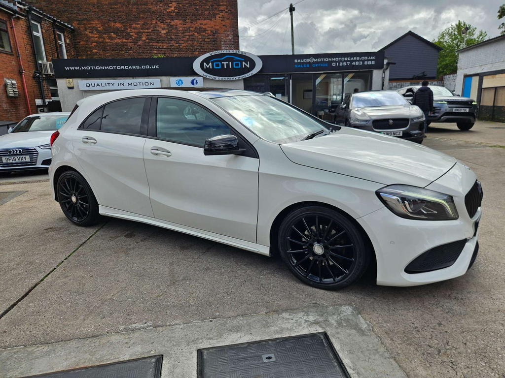 Mercedes-Benz A Class Amg Line Premium White #4