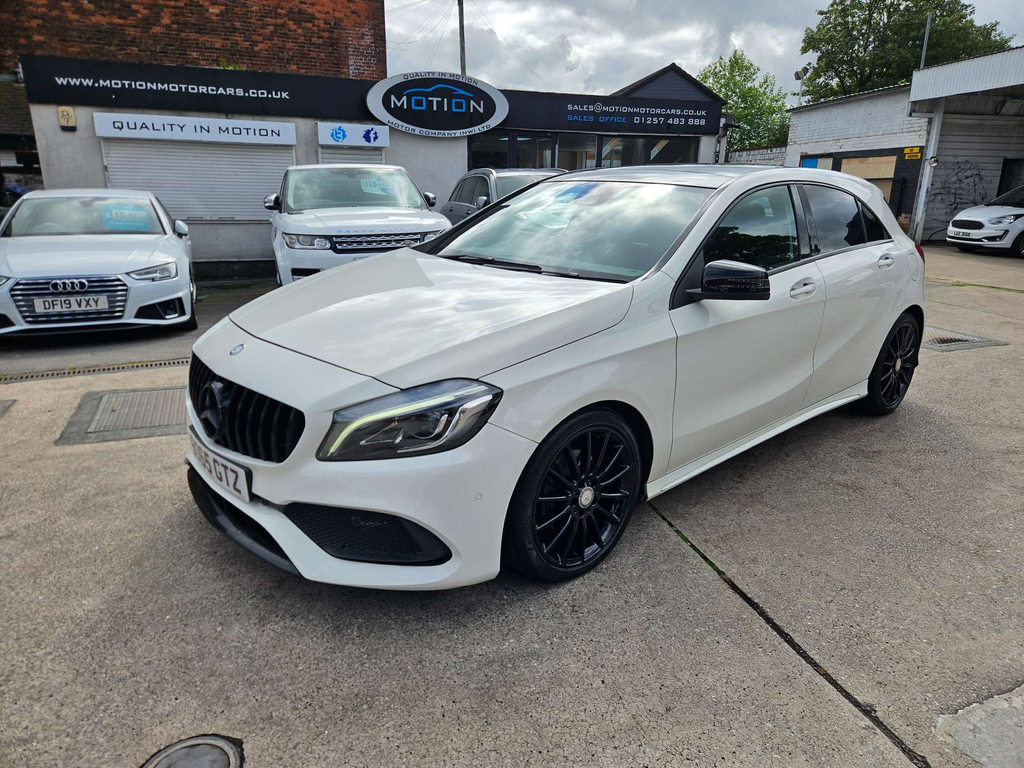 Mercedes-Benz A Class Amg Line Premium White #3