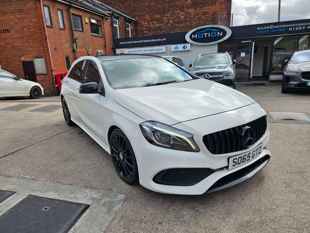Mercedes-Benz A Class Amg Line Premium White #5