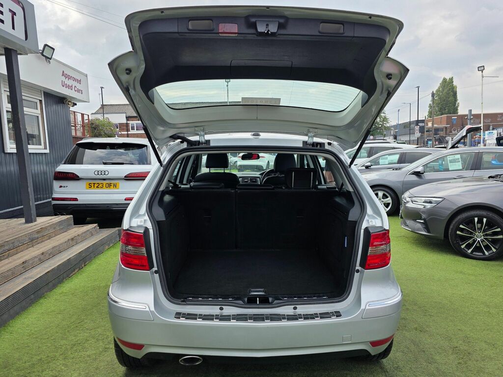 Mercedes-Benz B Class E250 Se Cdi Blueefficiency Black #14