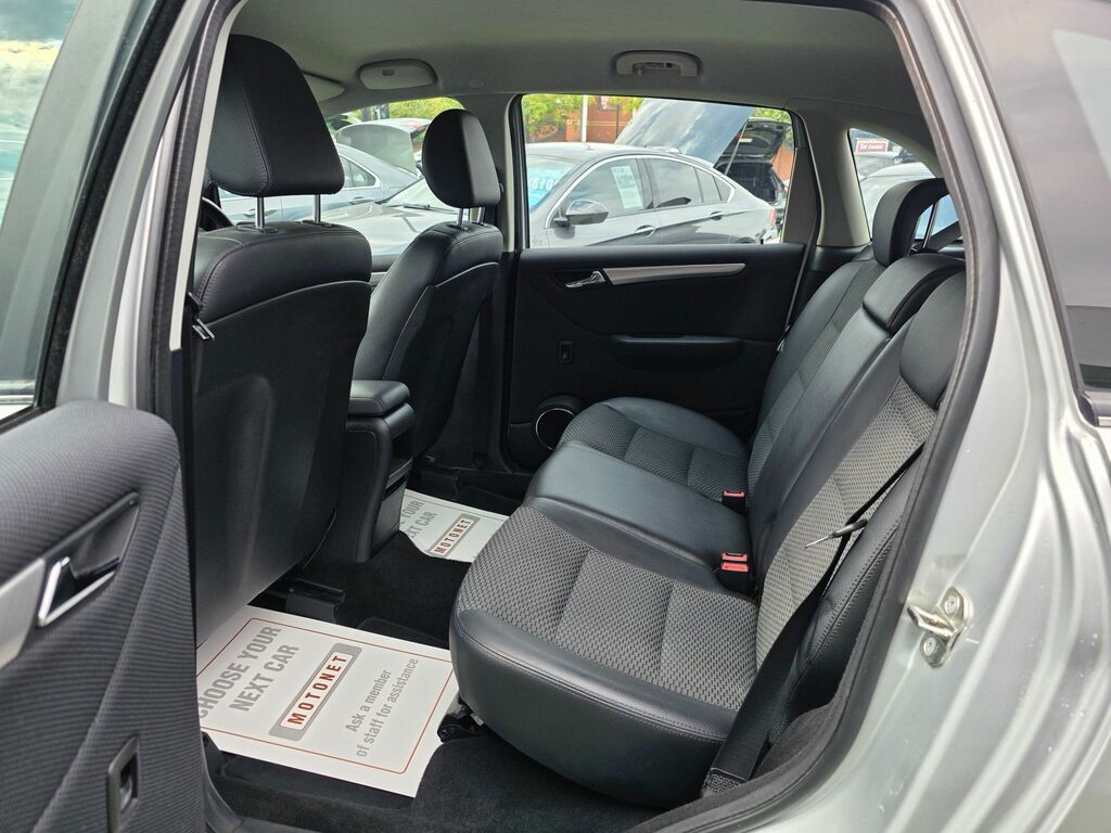 Mercedes-Benz B Class E250 Se Cdi Blueefficiency Black #11