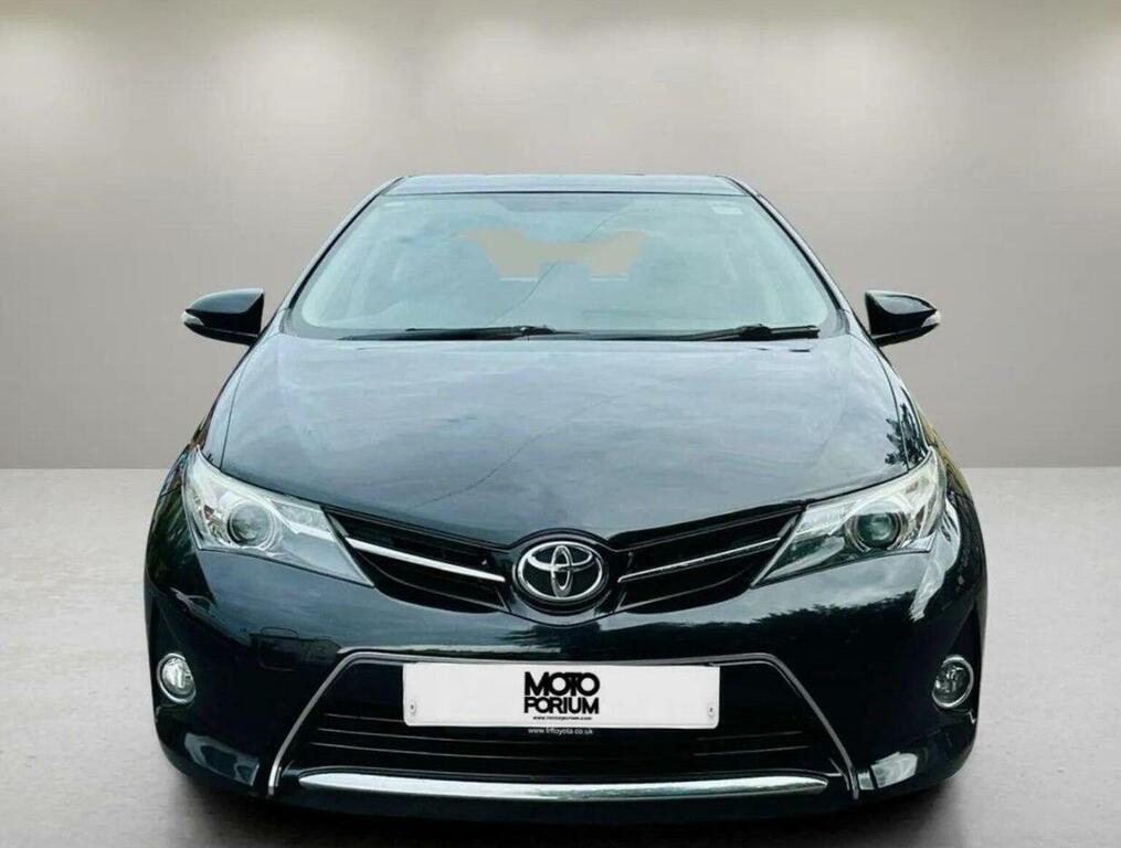 Toyota Auris Hatchback Blue #41