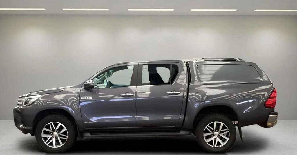Toyota HILUX 2.4 D-4d Invincible 4Wd Euro 6 Ss Tss Grey #4