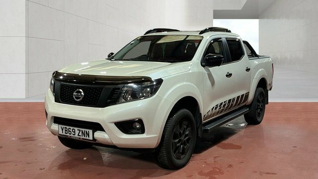Nissan Navara Navara N-guard Dci White #2