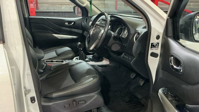 Nissan Navara Dci Tekna Shr Dcb Grey #7