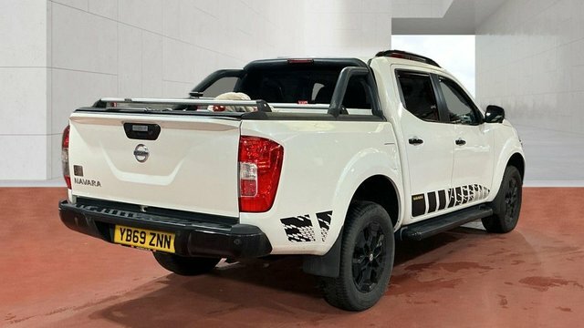 Nissan Navara Navara N-guard Dci White #3