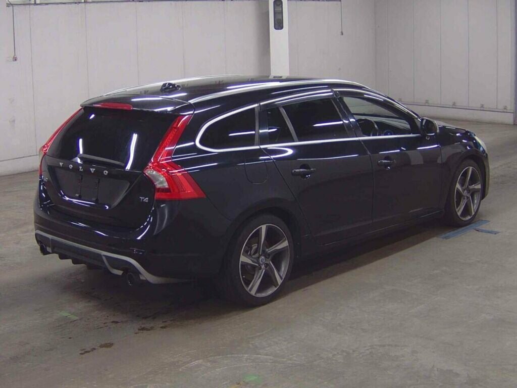 Volvo V60 T4 Se  #4