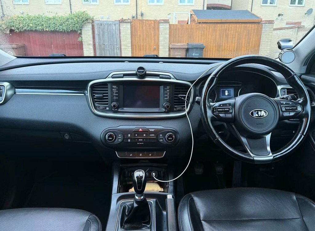 Kia Sorento 2.2L Kx-2 Red #2