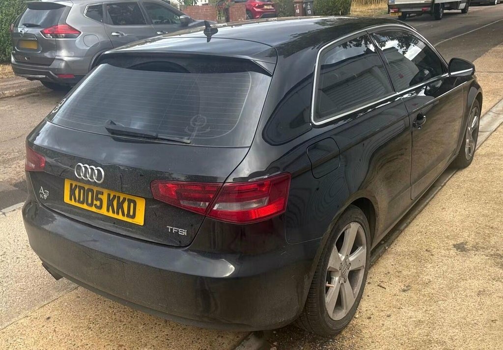 Audi A3 1.6 Tdi Se 104 Bhp Grey #3