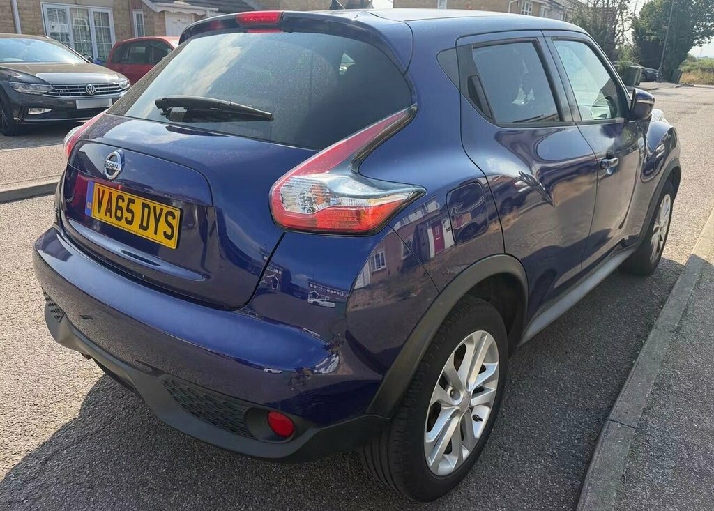 Nissan Juke 1.2L N-connecta Black #2