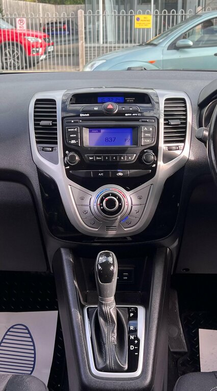Hyundai Ix20 1.6L Se Silver #4