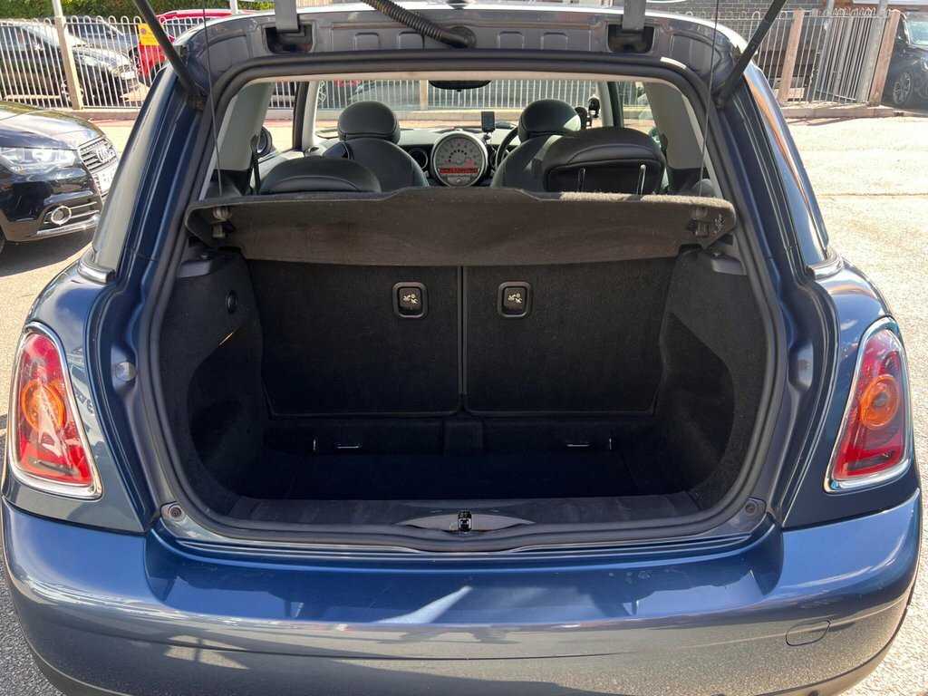 Mini Hatch 1.6L One Blue #5