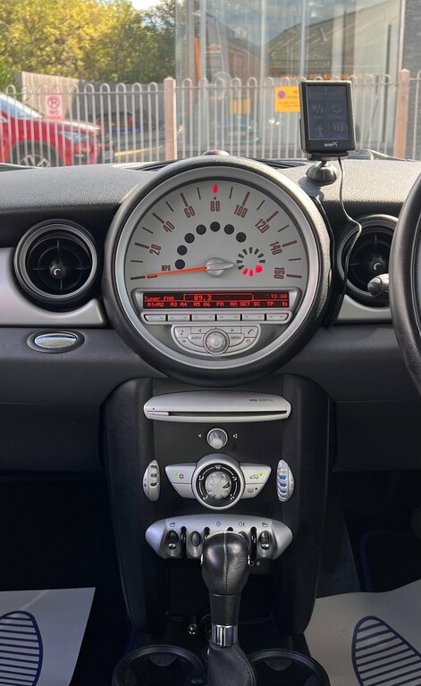 Mini Hatch 1.6L One Blue #4