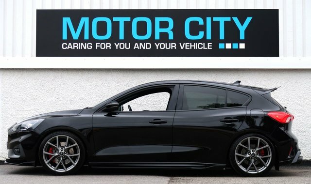 Ford Focus 2.3T Ecoboost St Hatchback Euro Black #5