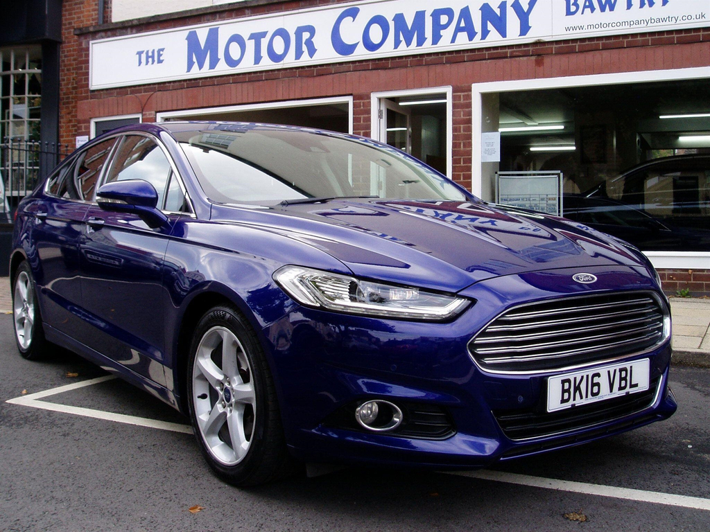 Ford Mondeo  Silver #25