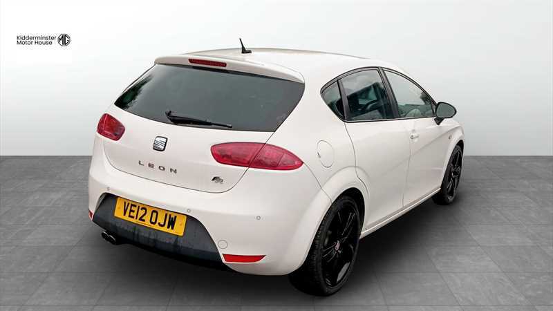 Seat Leon 2.0 Tdi Cr Fr Hatchback Euro 5 White #4