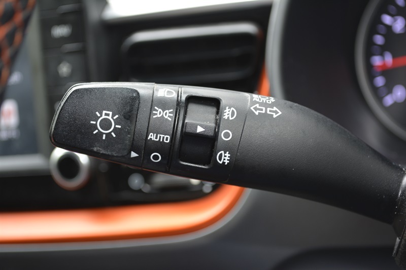 Kia Stonic First Edition Grey #20
