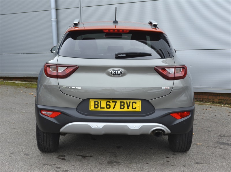 Kia Stonic 1.0 T-gdi First Edition Suv Euro Grey #5