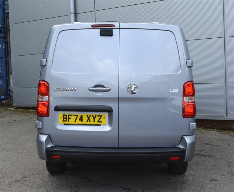 Vauxhall Vivaro 1.5 Turbo D Pro XL Panel Van 6Dr Lwb Grey #4