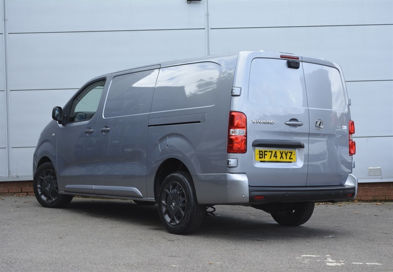 Vauxhall Vivaro 1.5 Turbo D Pro XL Panel Van 6Dr Lwb Grey #3