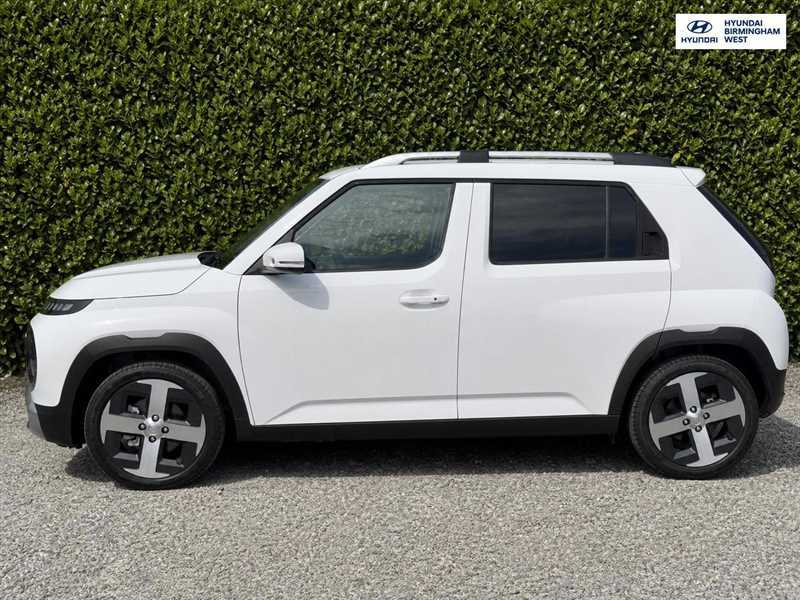 Hyundai Inster Long Range 49Kwh 02 Suv 115 Ps White #4