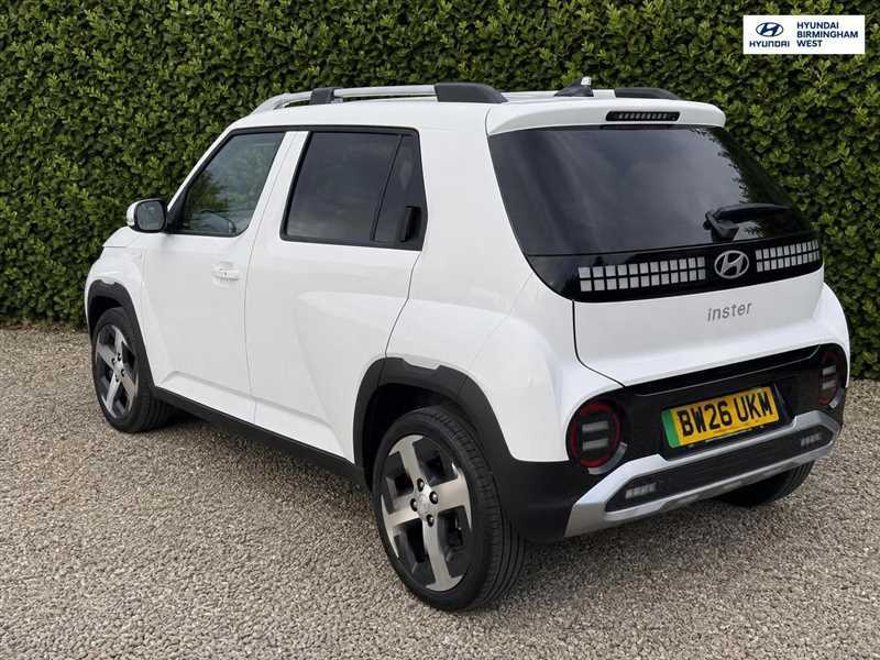 Hyundai Inster Long Range 49Kwh 02 Suv 115 Ps White #6