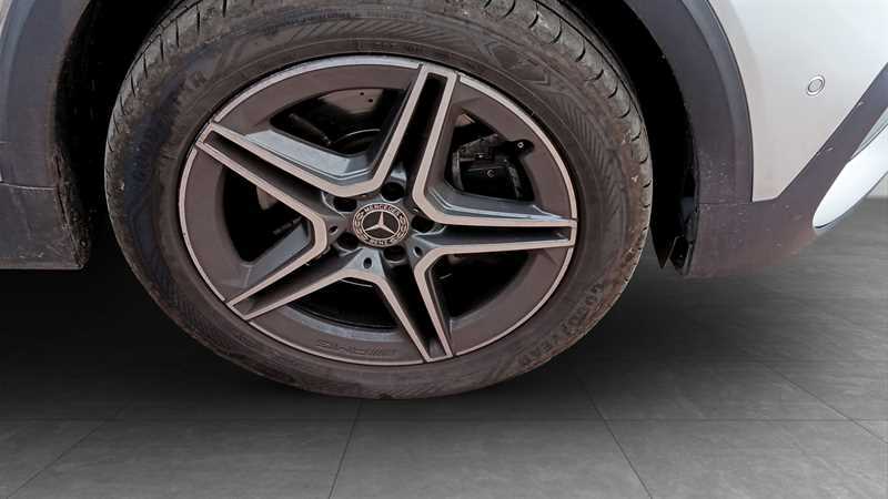 Mercedes-Benz GLB Class Amg Line Blue #23