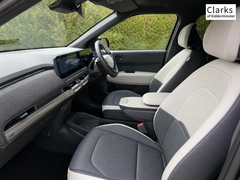 Kia EV3 150Kw Air 81.4Kwh White #13