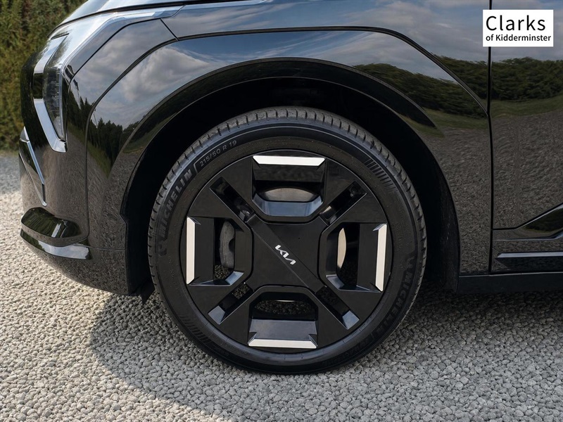 Kia EV3 81.4Kwh Gt-line Suv 201 Bhp Black #5