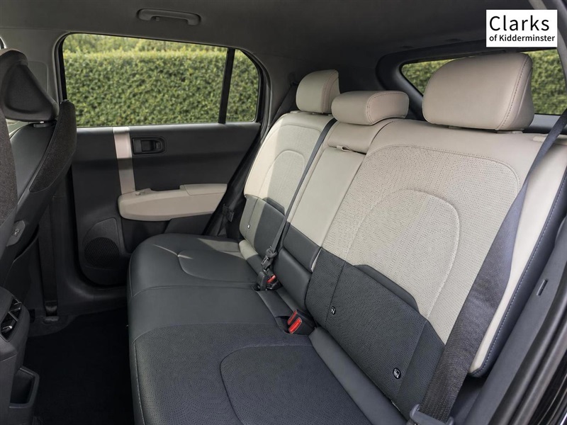 Kia EV3 150Kw Air 81.4Kwh White #14