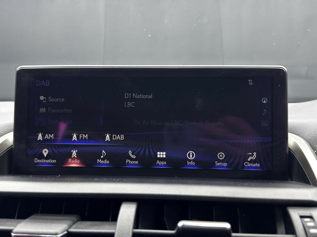 Lexus NX 2.5 Luxury E-cvt 4Wd Black #32