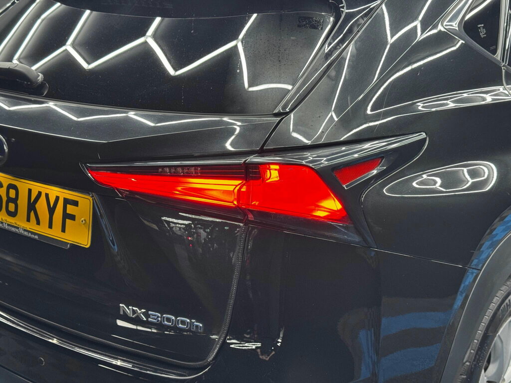 Lexus NX 2.5 Luxury E-cvt 4Wd Black #46
