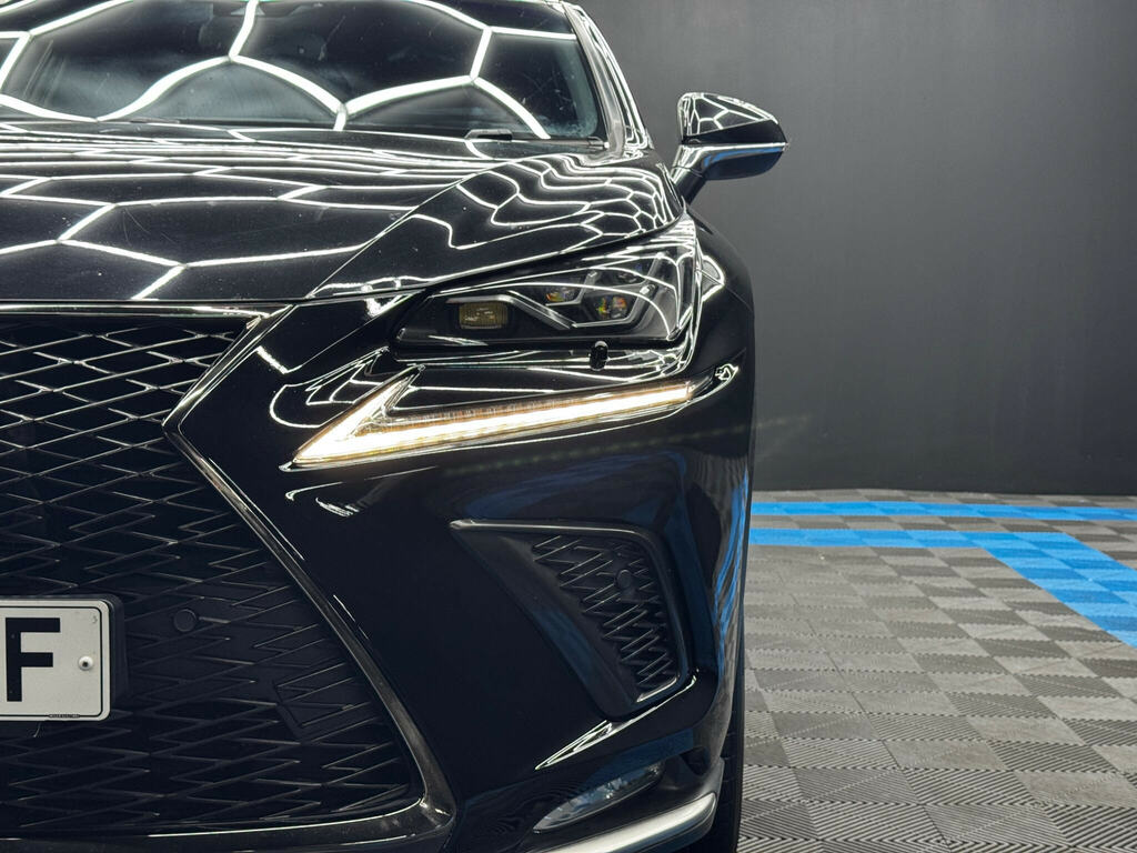 Lexus NX 2.5 Luxury E-cvt 4Wd Black #47