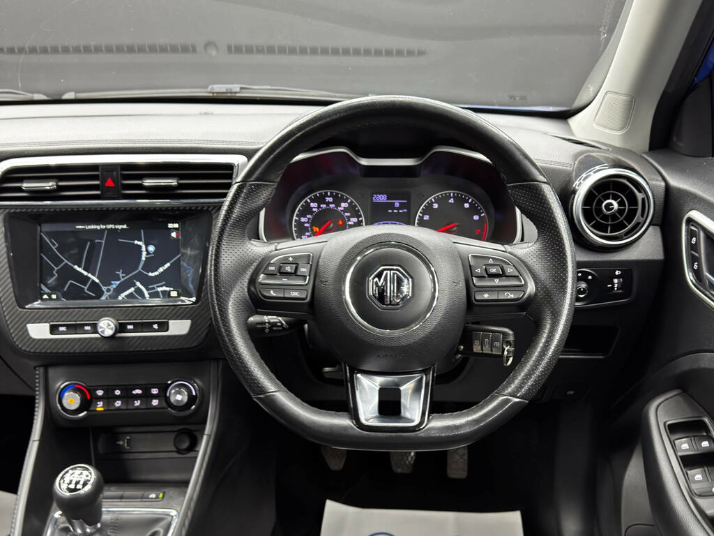 MG ZS Zs Exclusive Silver #18
