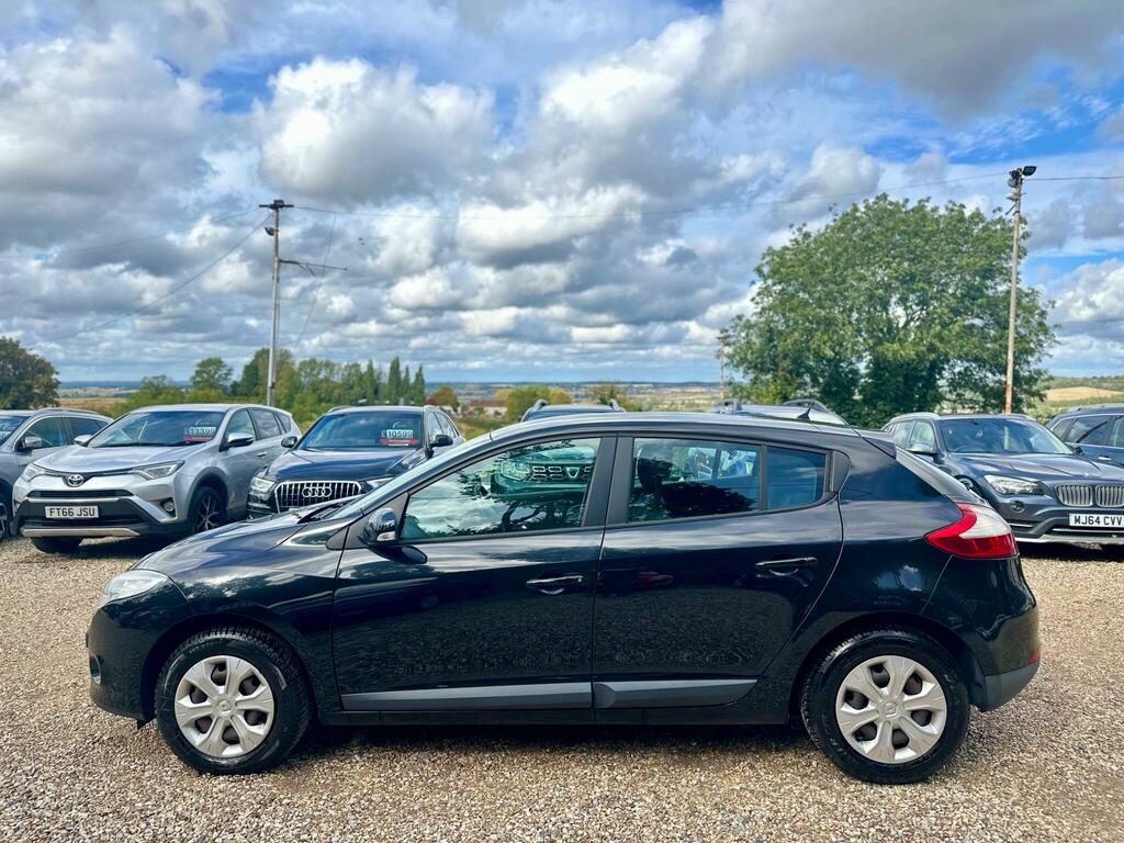 Renault Megane 1.6 16V Expression Euro 5 Black #5