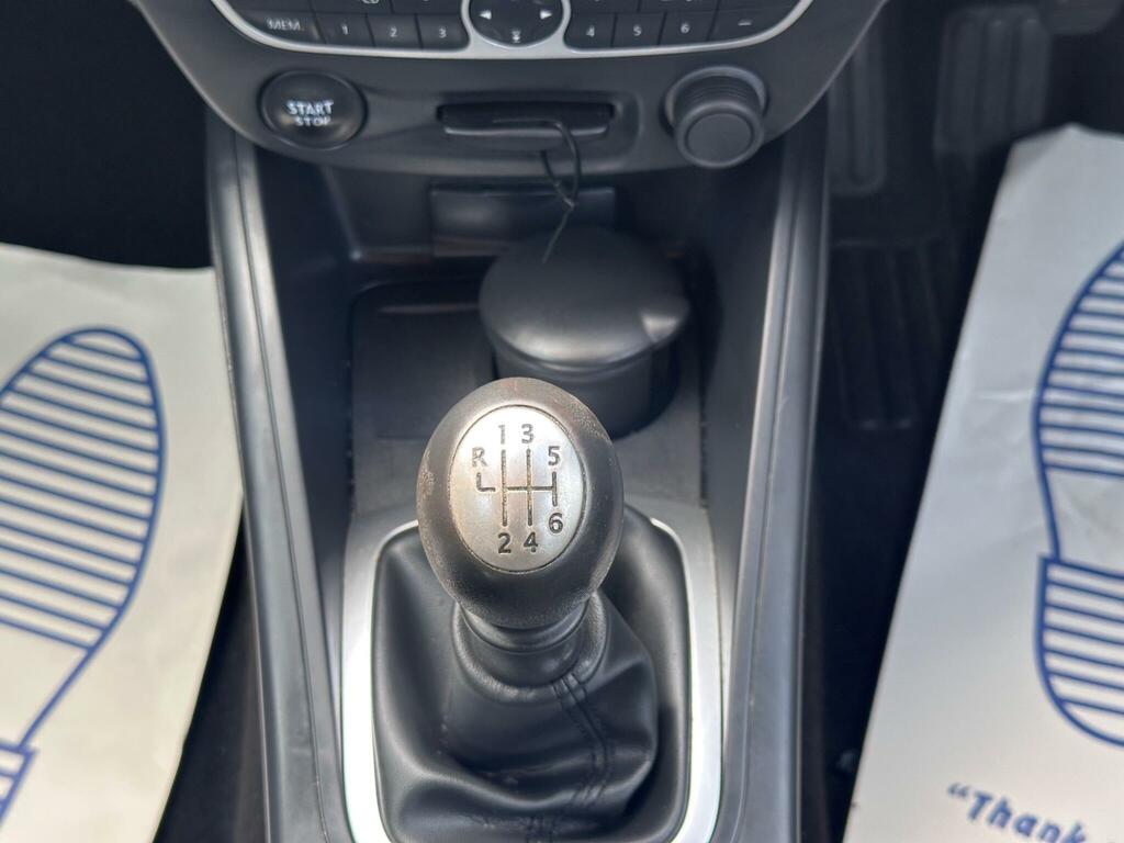 Renault Megane Coupe White #20